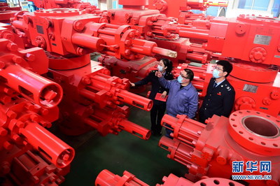 河北任丘:“稅收紅利”助力石油裝備制造業遠銷海外