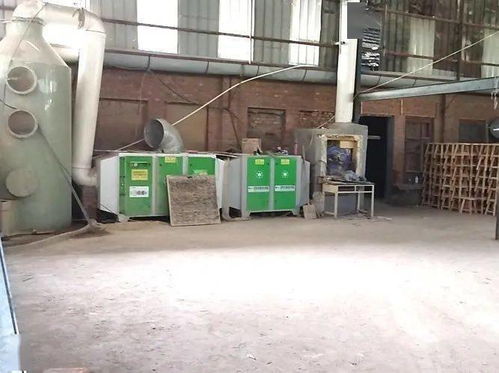 汶上街道環保站拆除轄區無環評手續的木器加工廠大型噴漆設備
